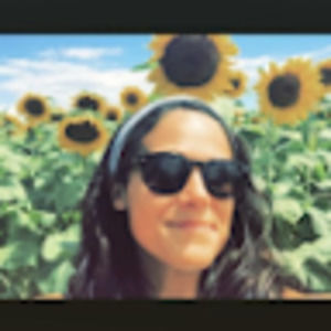 Meet your Posher, Olivia